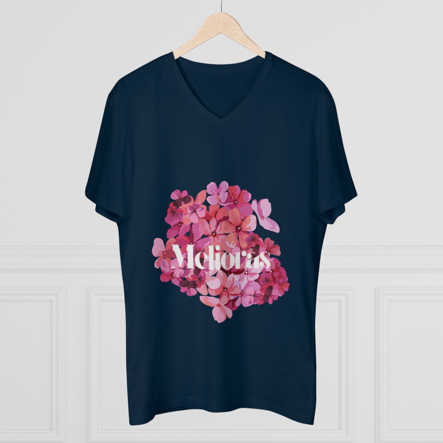 V-Neck Shirt mit floralem Design - ‘Melioras’ Design